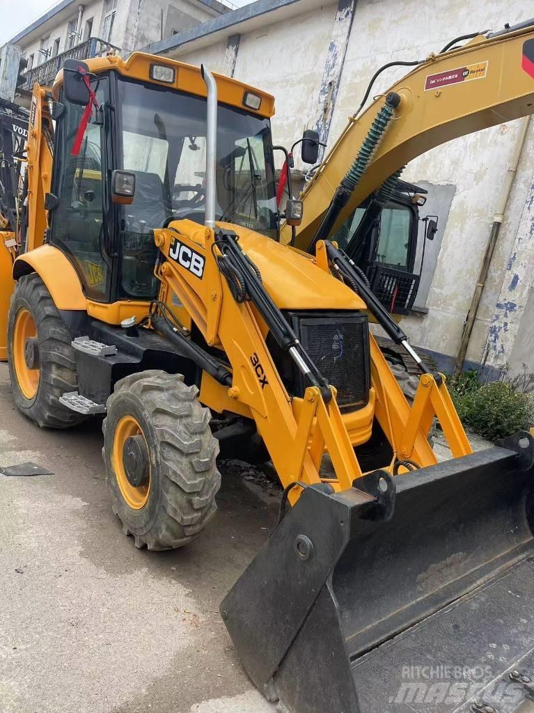 JCB 3 CX Backhoe