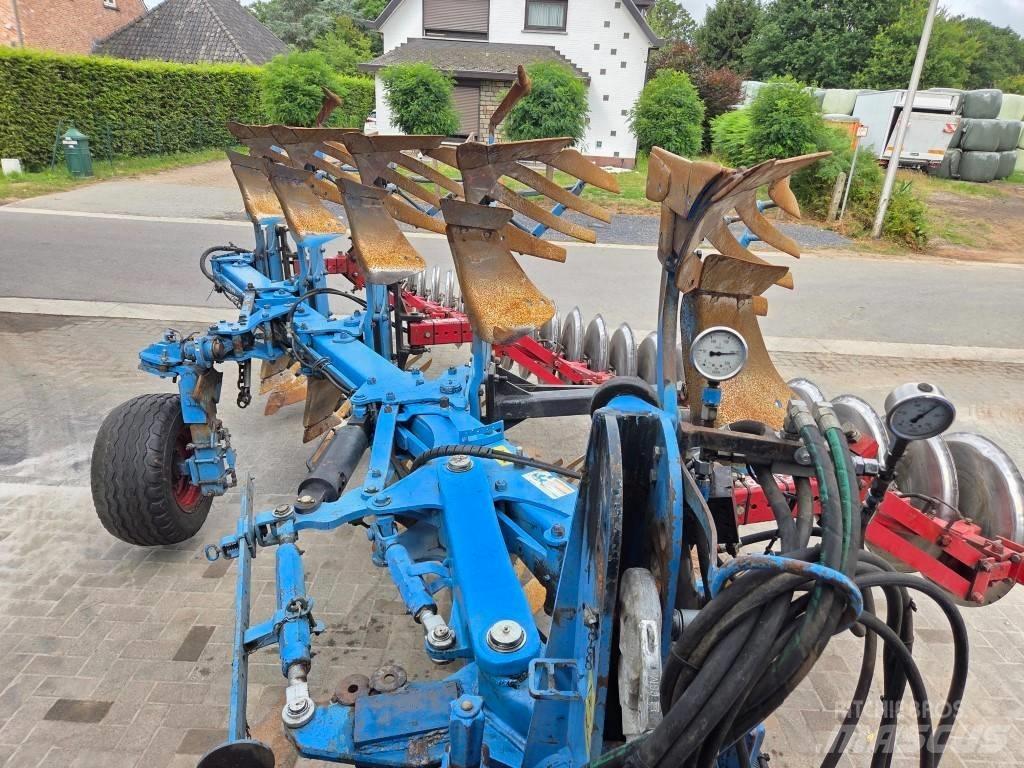 Lemken Vari-opal 9 Ploughs