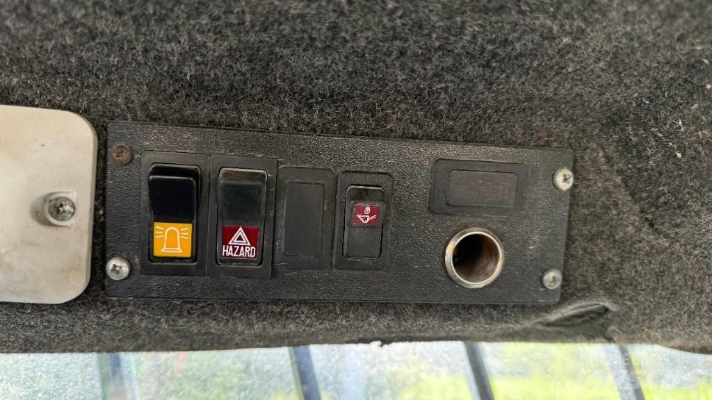 Bobcat 553 Skid steer loaders