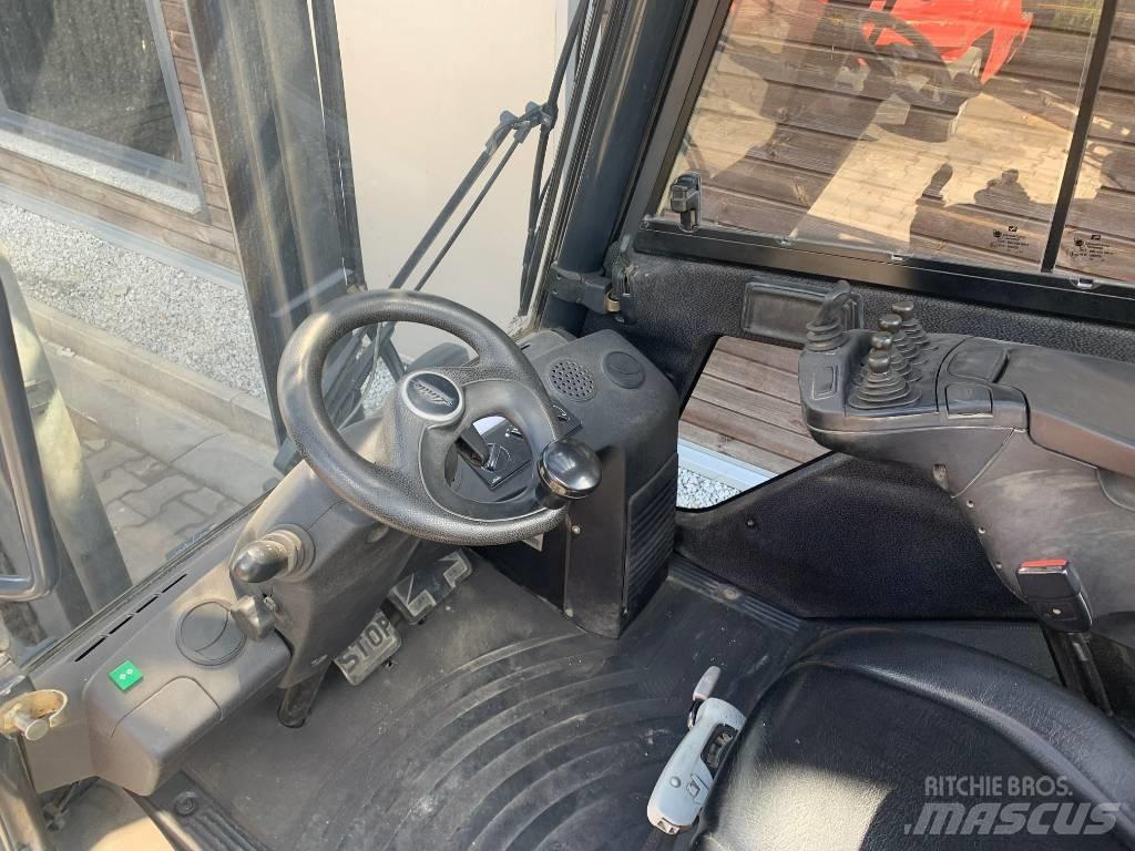 Linde H25D Diesel trucks