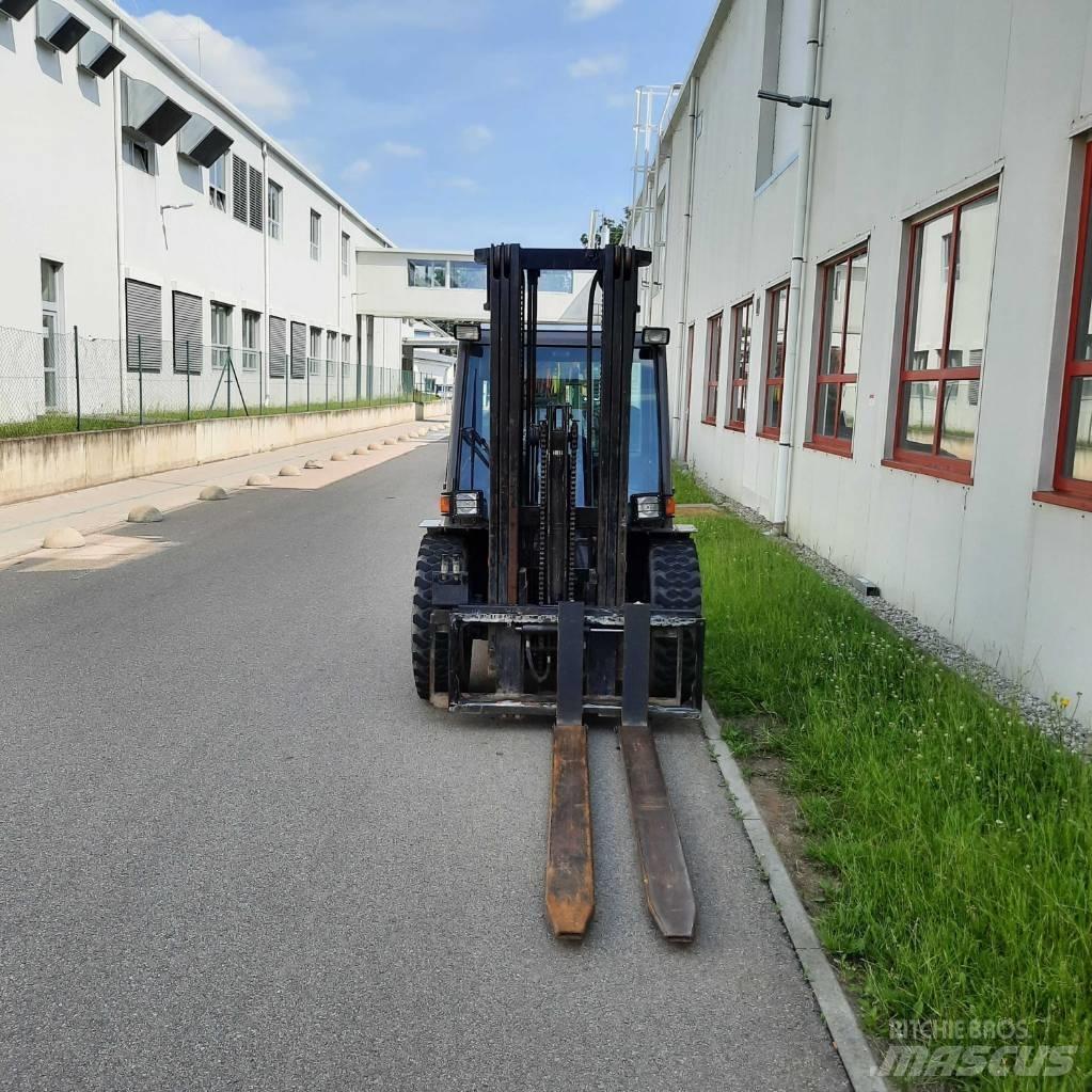 Manitou MSI 35 Rough terrain truck