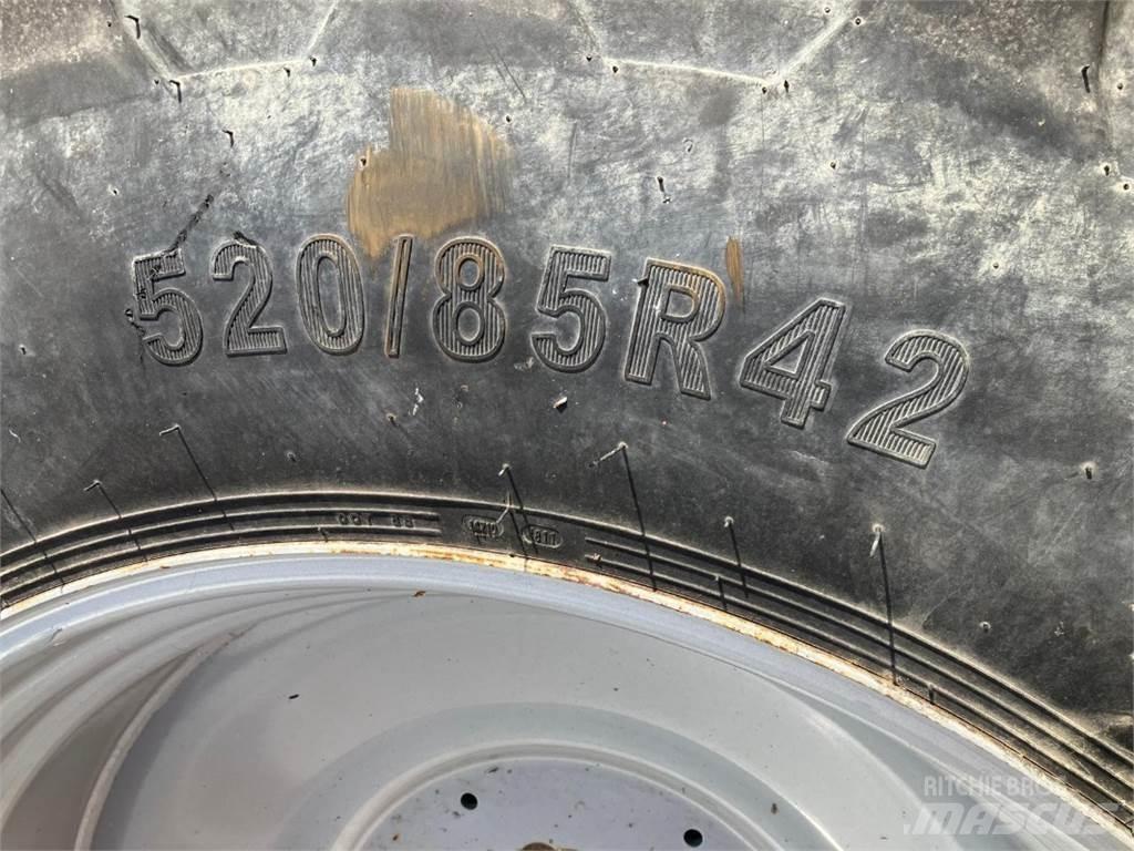 Petlas 520/85R42 Farm machinery