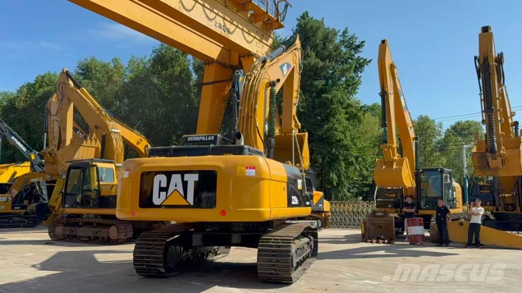 CAT 325 D L Crawler excavators