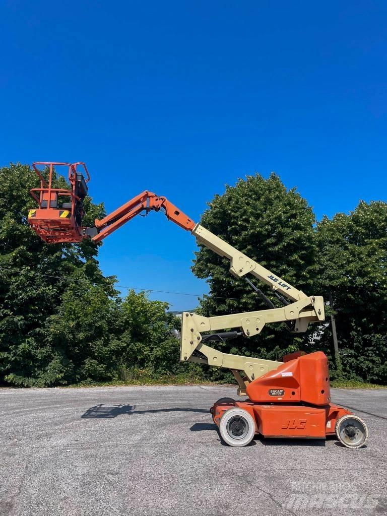 JLG E 400 AJP Articulated boom lifts