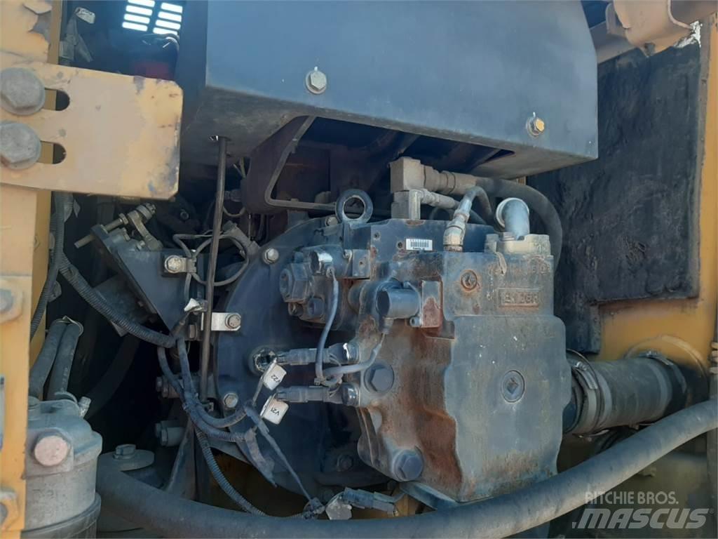 Komatsu PW180-7 Wheeled excavators