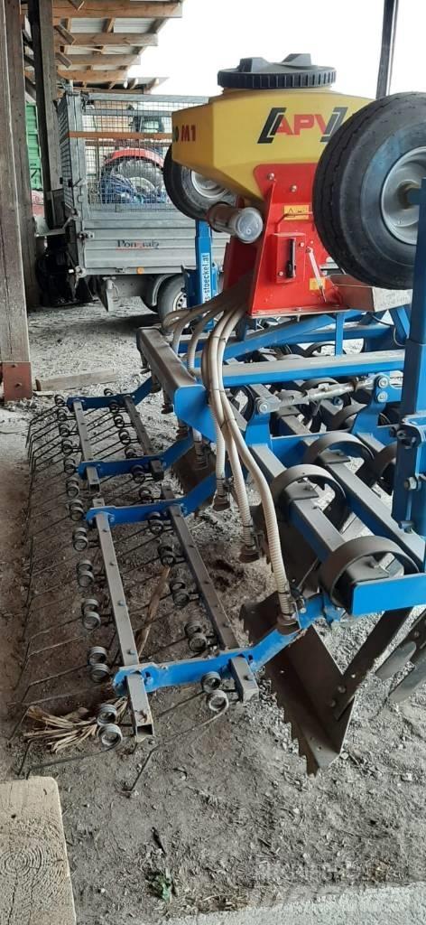  Carre Prairial Other forage harvesting equipment