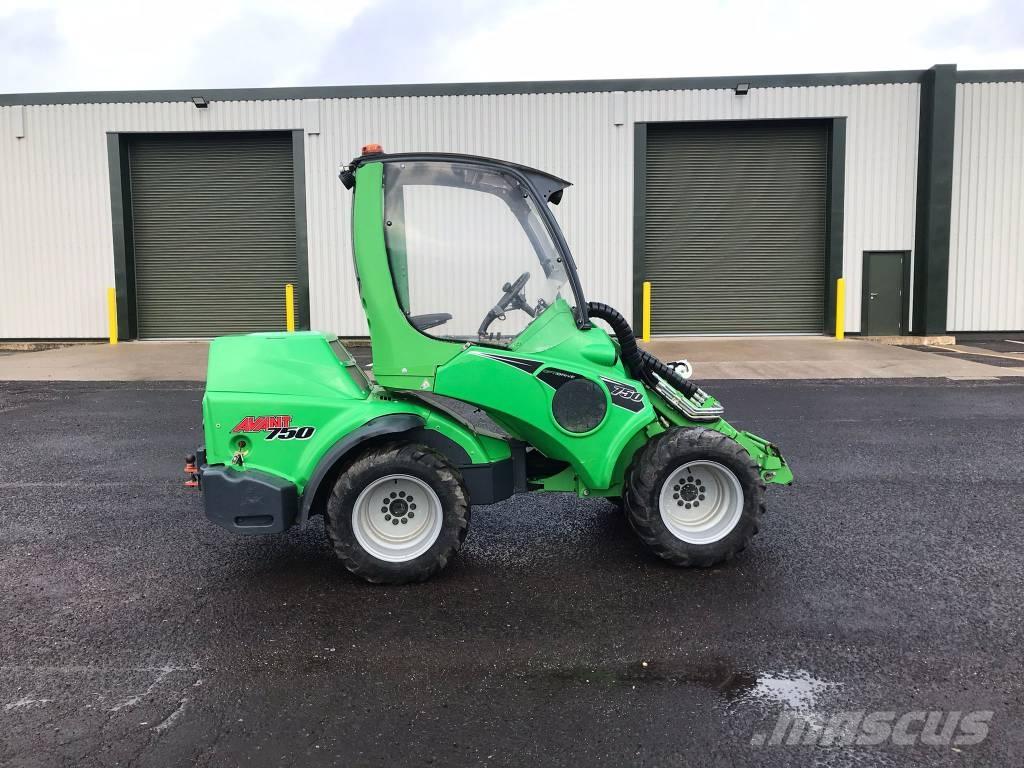 Avant 750 Multi-purpose loaders