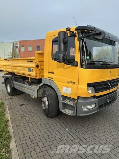 Mercedes-Benz 1629 Tipper trucks