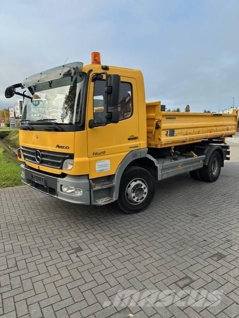 Mercedes-Benz 1629 Tipper trucks