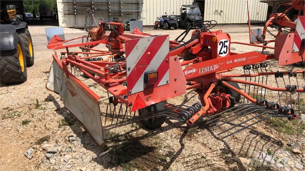 Kuhn GA 6002 Windrowers