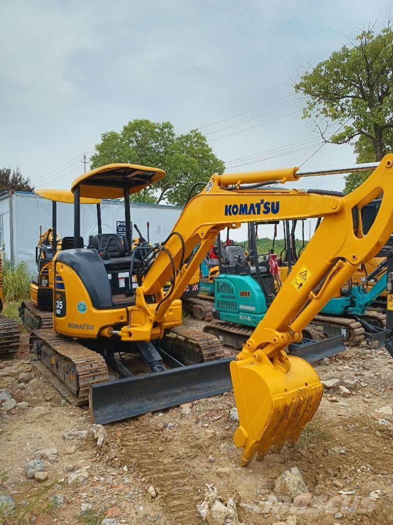 Komatsu PC 35 Crawler excavators