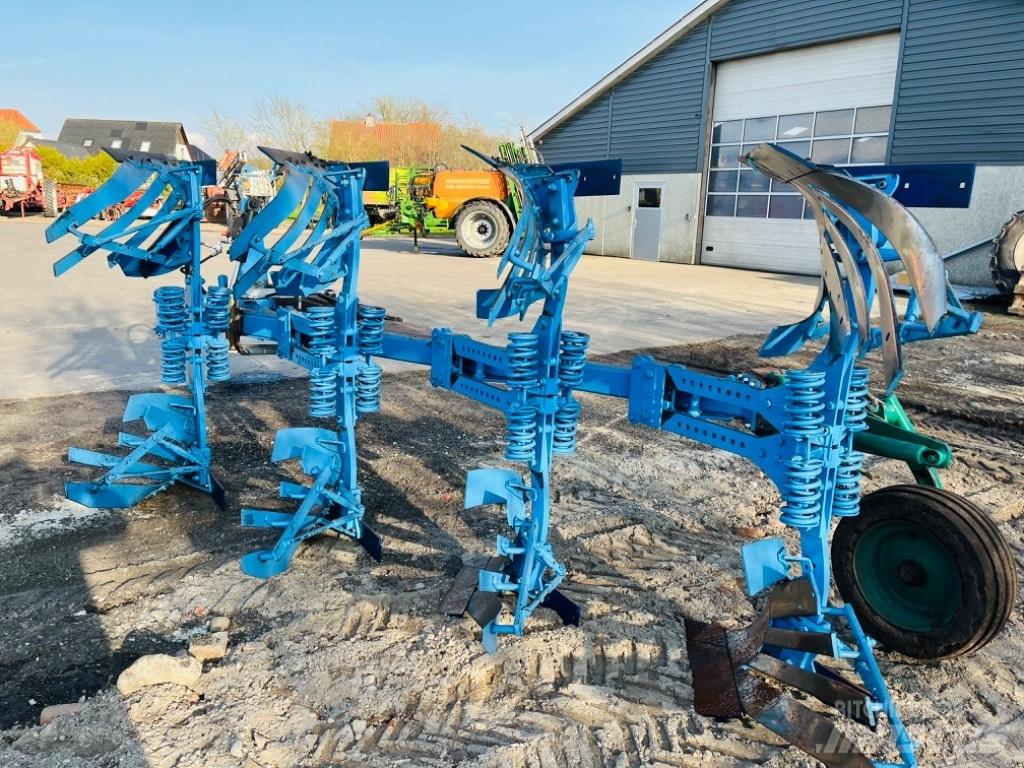 Lemken Juwel Reversible ploughs