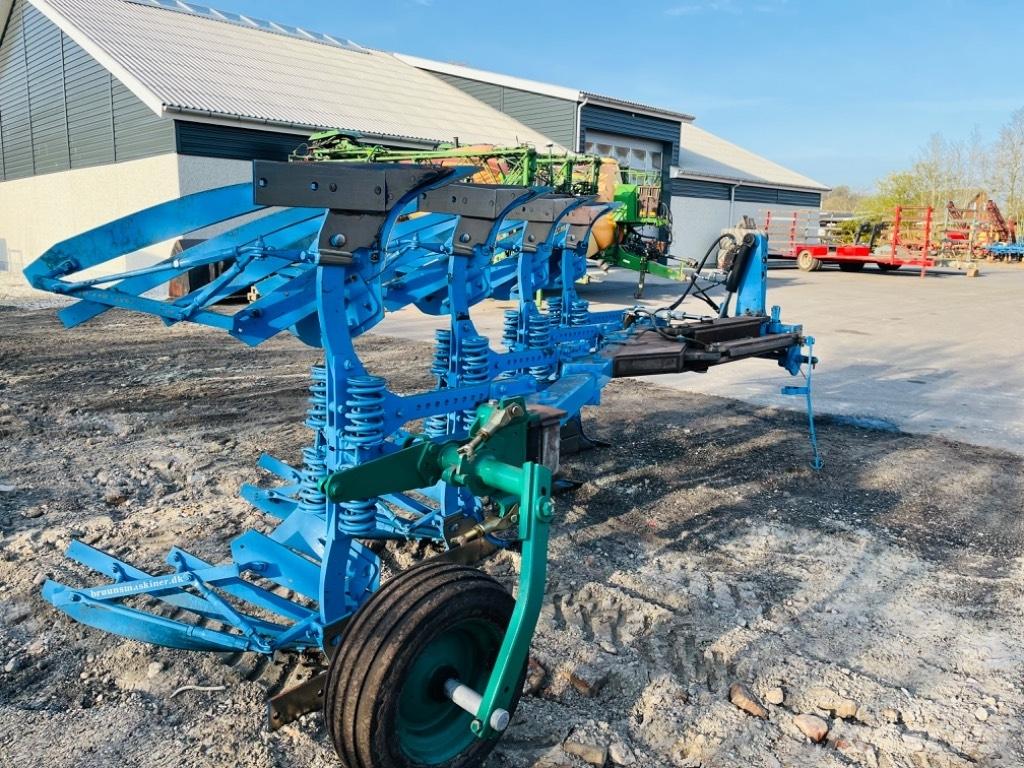 Lemken Juwel Reversible ploughs