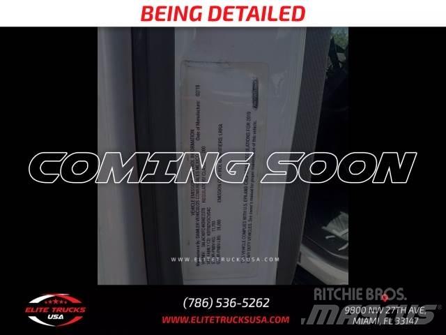Freightliner M106 Other trucks
