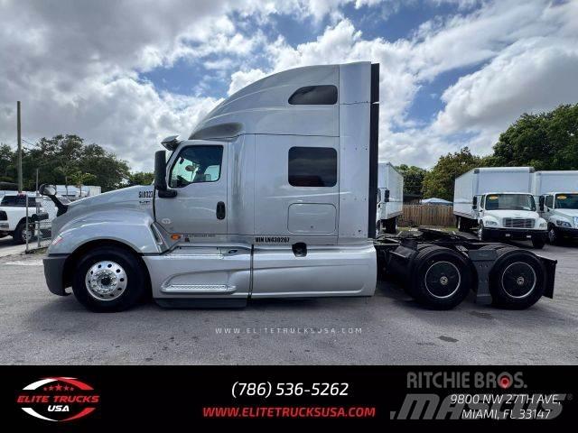 International LT Other trucks