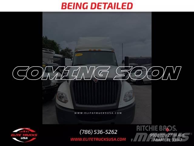 International LT Prime Movers