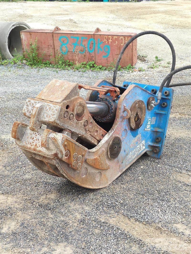  EMB VP2000 Crushers