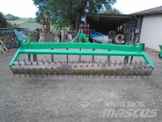  Duque Chisel ploughs