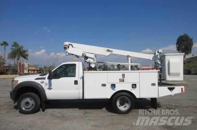 Ford F450 Truck mounted platforms