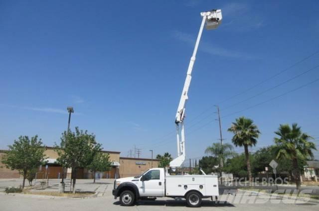 Ford F550 Recovery vehicles