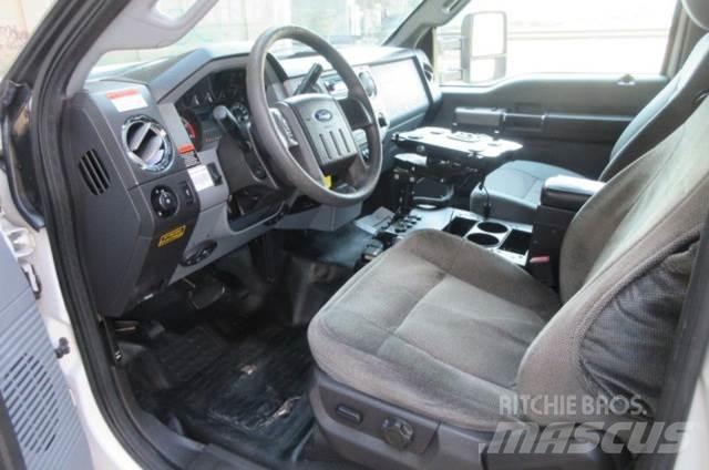 Ford F550 Truck mounted platforms