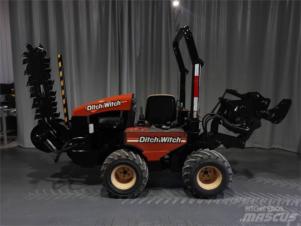 Ditch Witch 420SX Trenchers