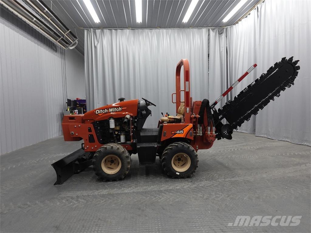 Ditch Witch rt45 Trenchers