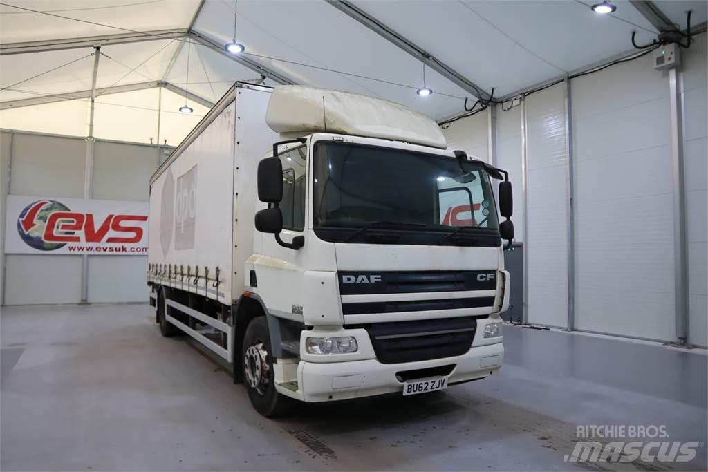 DAF CF65.220 Curtain sider trucks