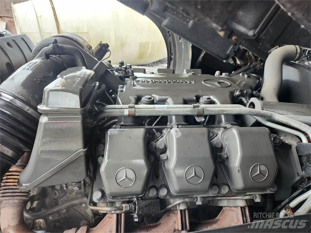 Mercedes-Benz ACTROS 1836 Prime Movers