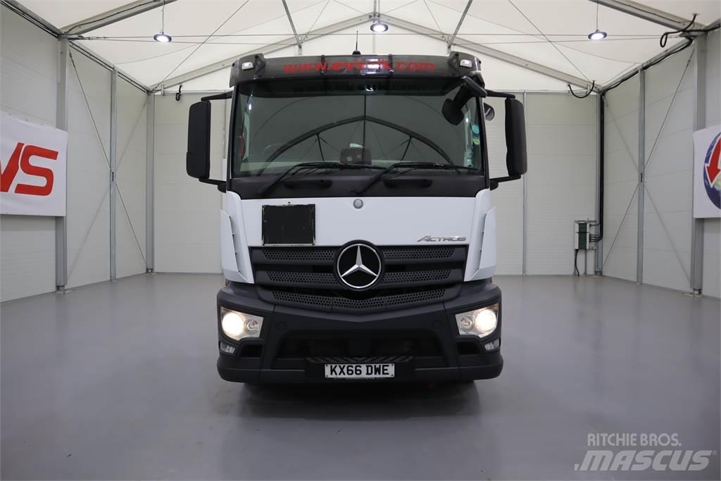 Mercedes-Benz ACTROS 2443 Prime Movers