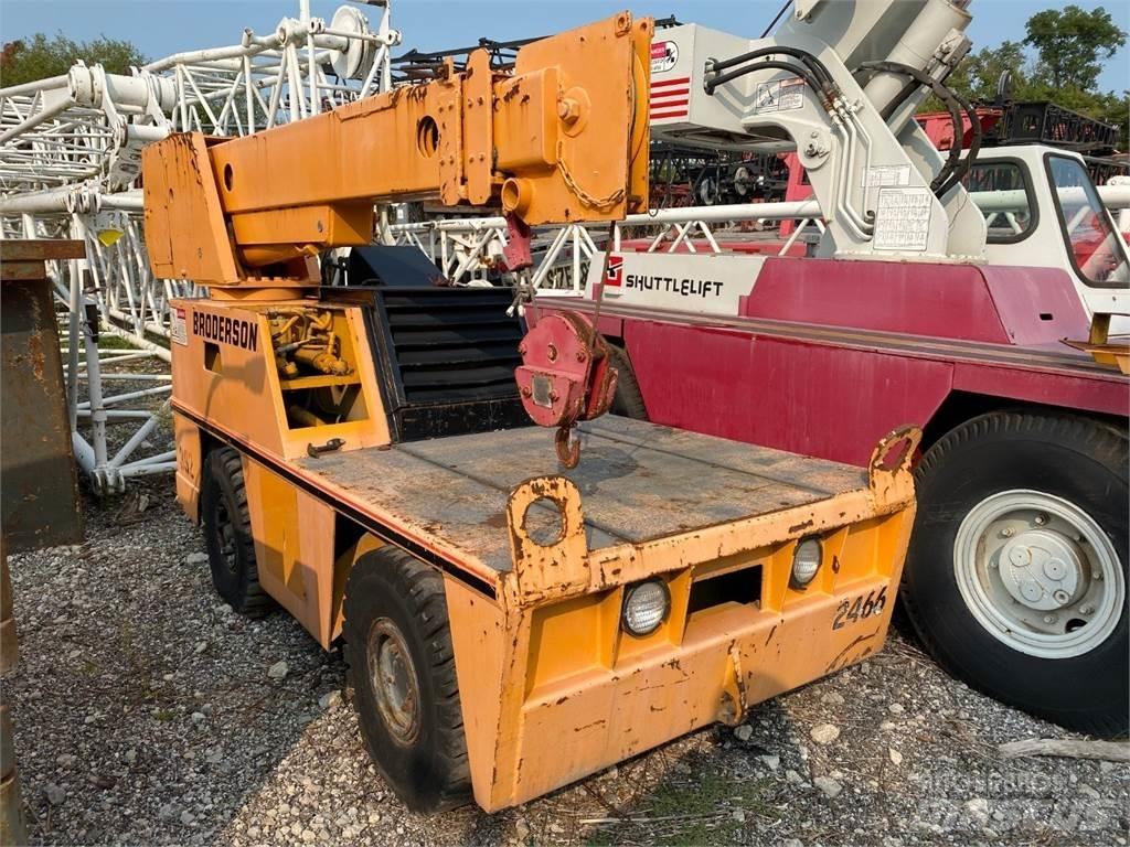 Broderson IC20 Rough terrain cranes