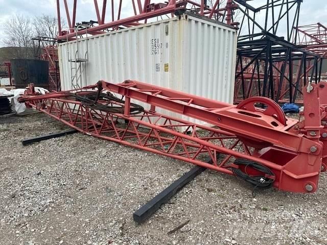 Manitowoc  Booms and arms