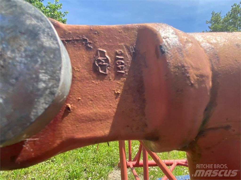 Manitowoc #123 Booms and arms