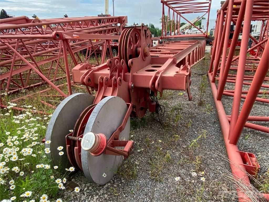 Manitowoc #133 Booms and arms