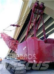 Manitowoc 4100W S2 Track mounted cranes