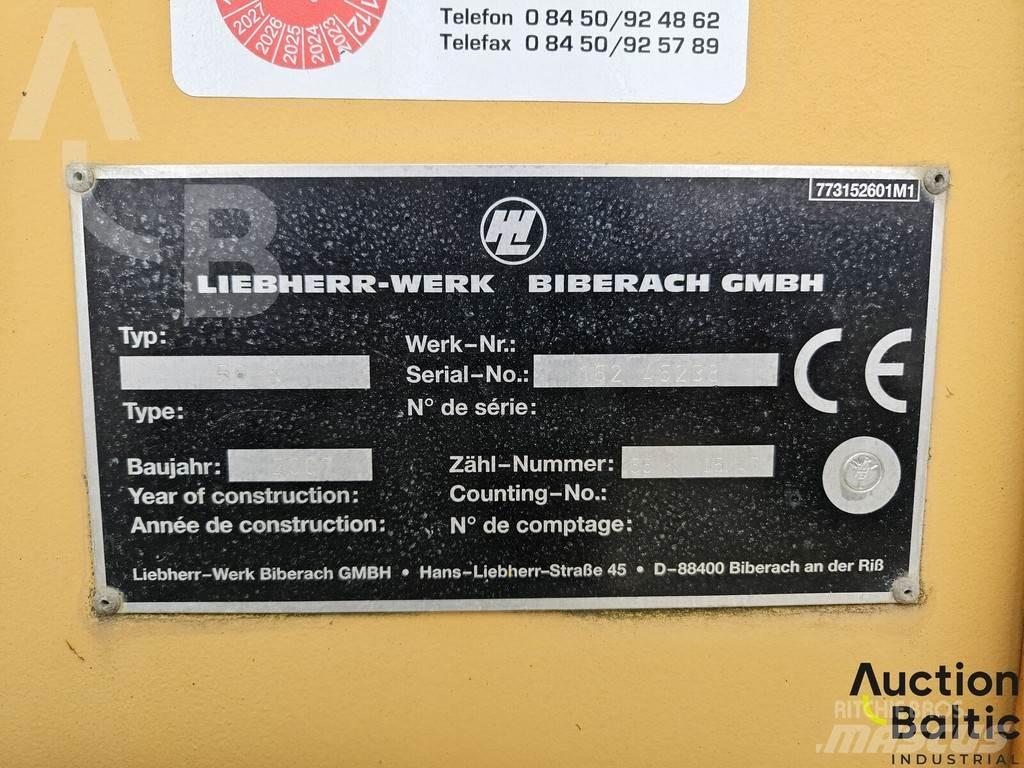 Liebherr 56K Tower cranes