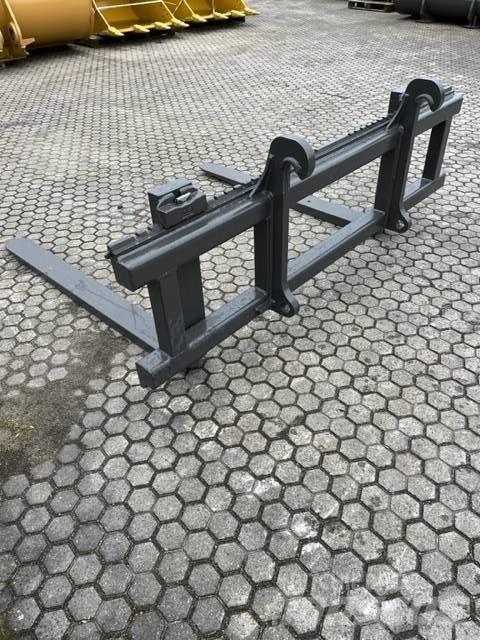 Volvo Forks Forks