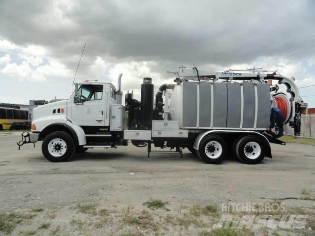 Sterling LT 9500 Commercial vehicle