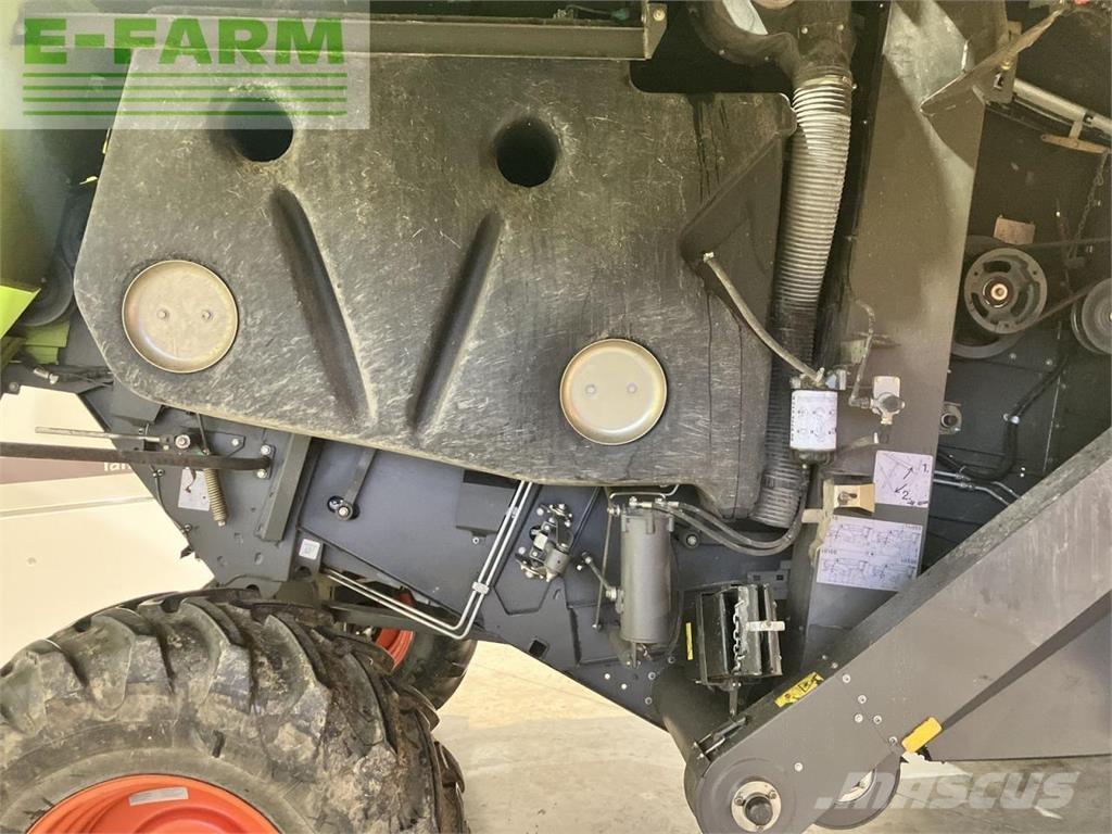 CLAAS tucano 320 Combine harvesters