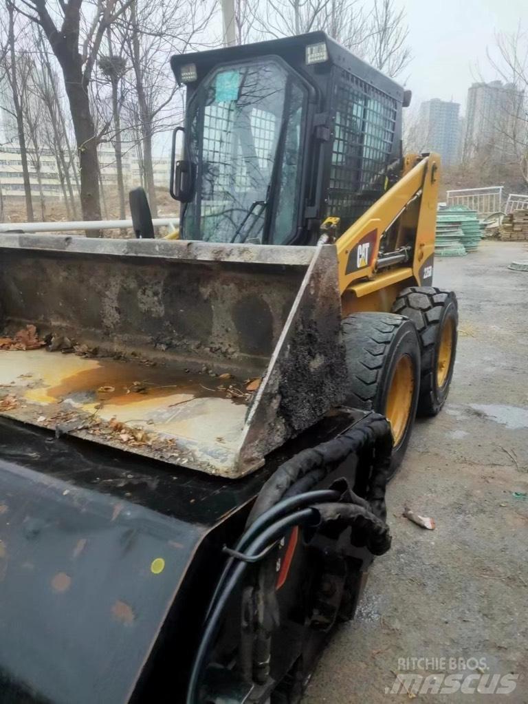 CAT 226 B Skid steer loaders