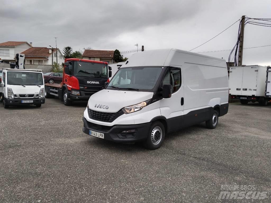 Iveco DAILY 35S16 Box body