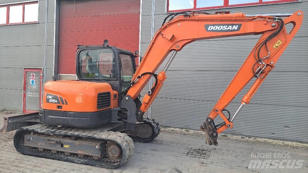 Doosan DX 85 R-3 Mini excavators  7t - 12t