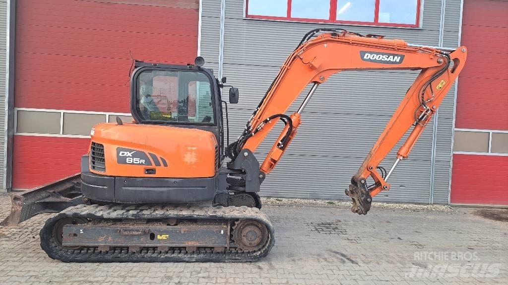 Doosan DX 85 R-3 Mini excavators  7t - 12t