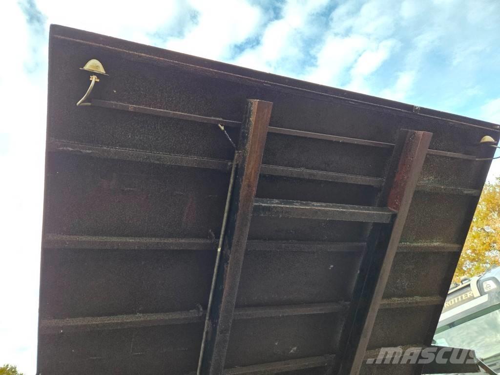  Kipper 750 Tipper trucks