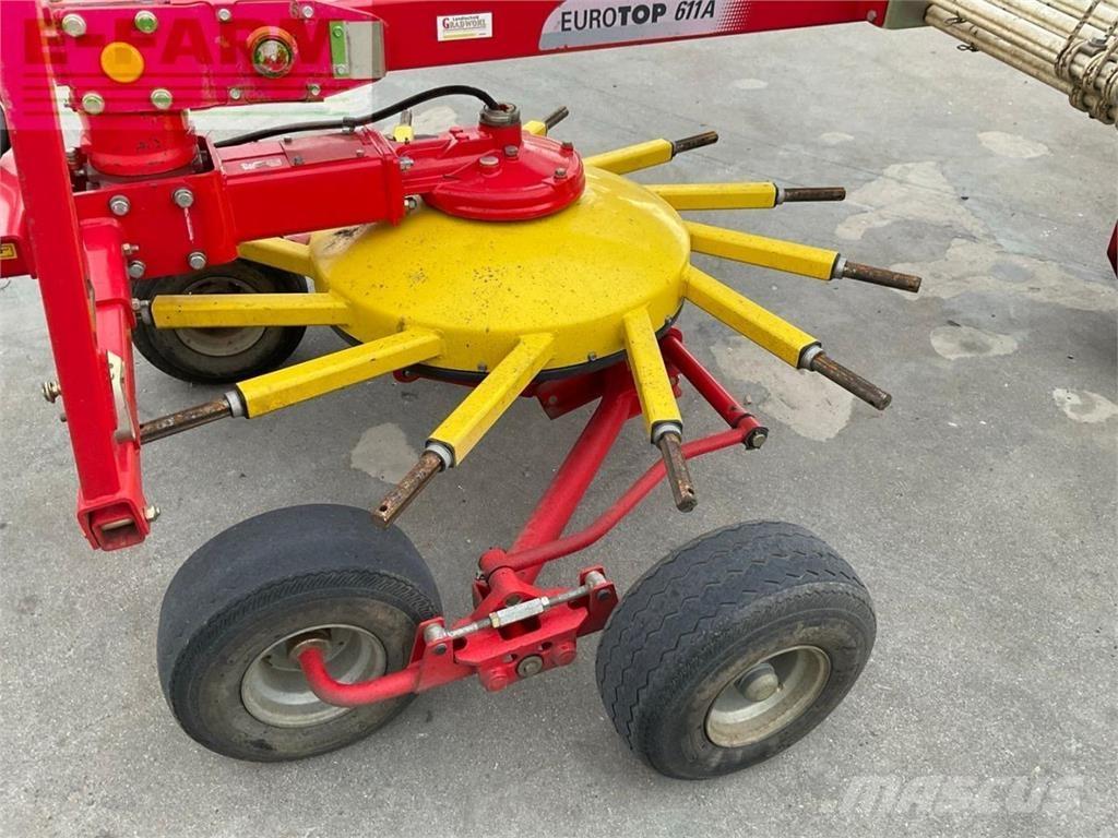 Pöttinger Top 611 Windrowers