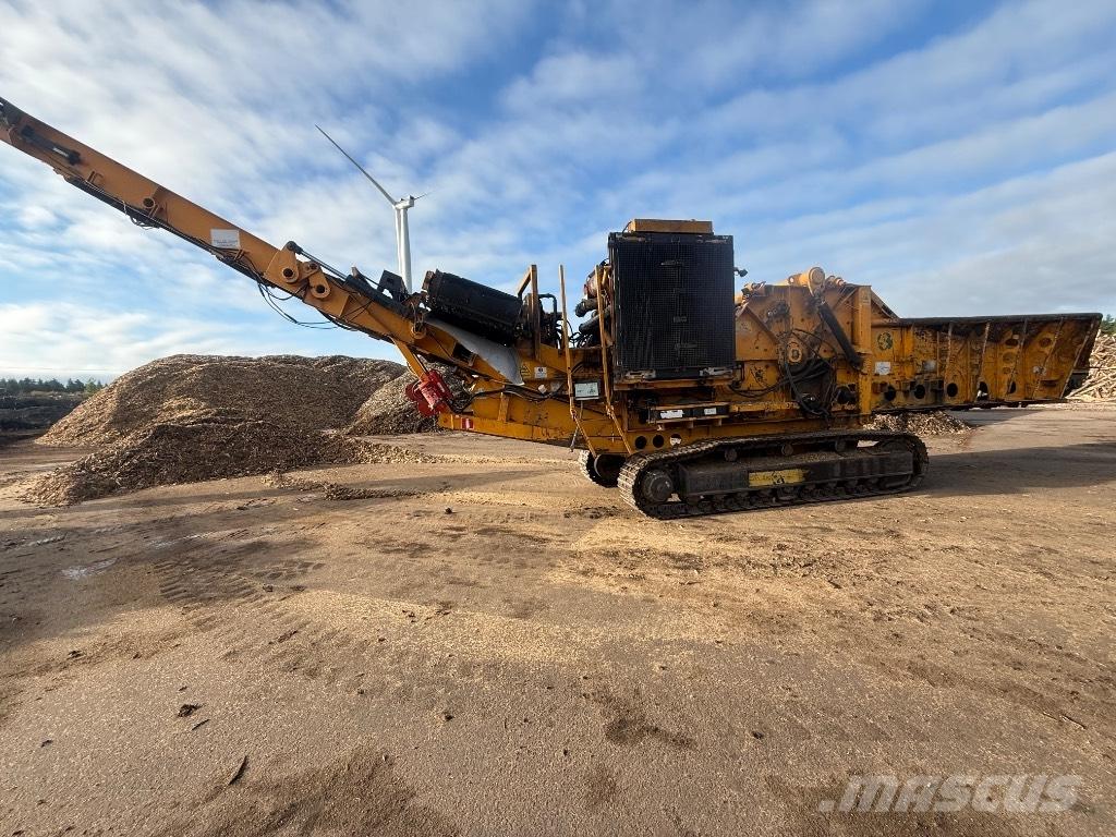 CBI 5400 Wood chippers