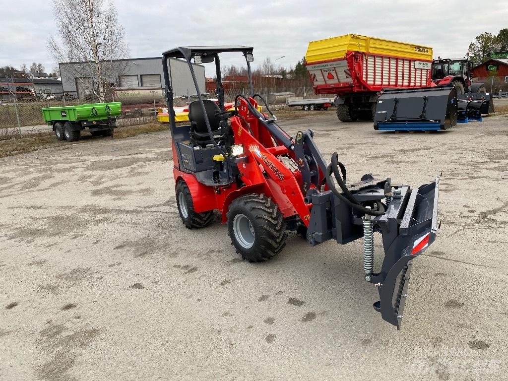 Flexitrac 1126 LRF Multi-purpose loaders