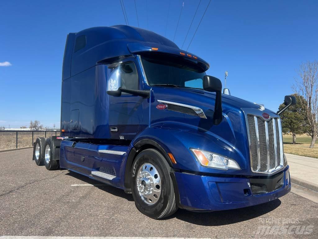 Peterbilt 579 Prime Movers