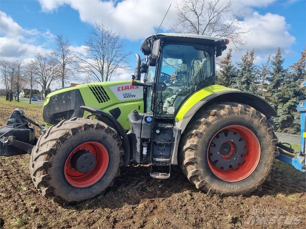 CLAAS Axion 850 Tractors