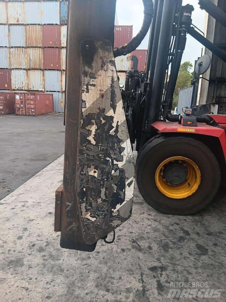 Kalmar DCG100-45ED7 Container handlers